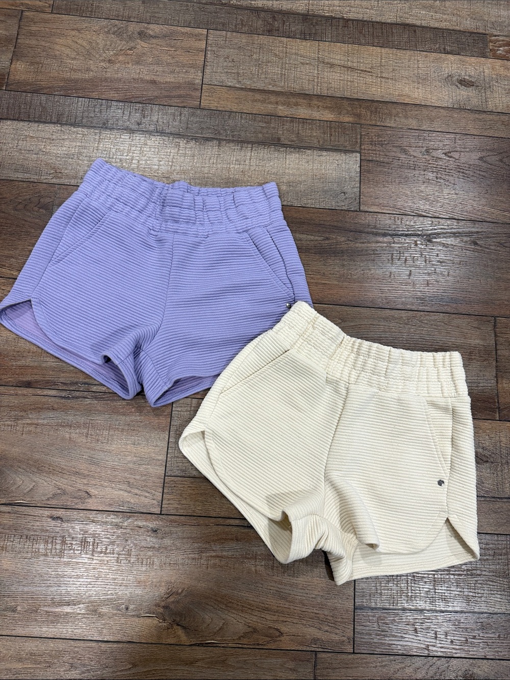 BearPaw Outdoors Ribbed Active Shorts — Lavender and Cream bundle